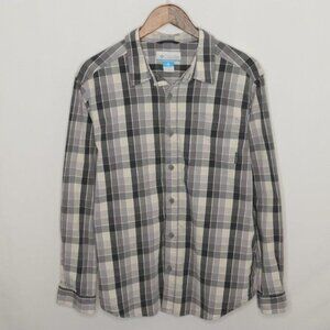 Columbia Regular Fit Men's Large Gray White Plaid Long Sleeve Button Up Shirt